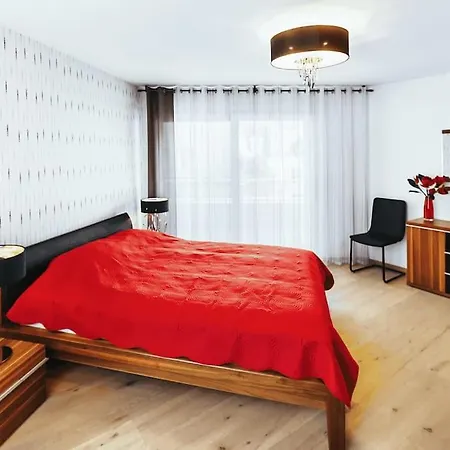 Apartment View 4 Bedrooms Montreux